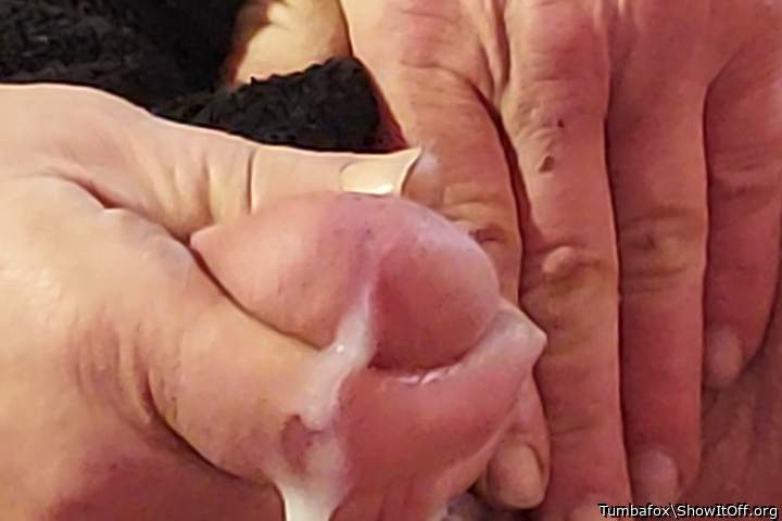 Adult image from Tumbafox