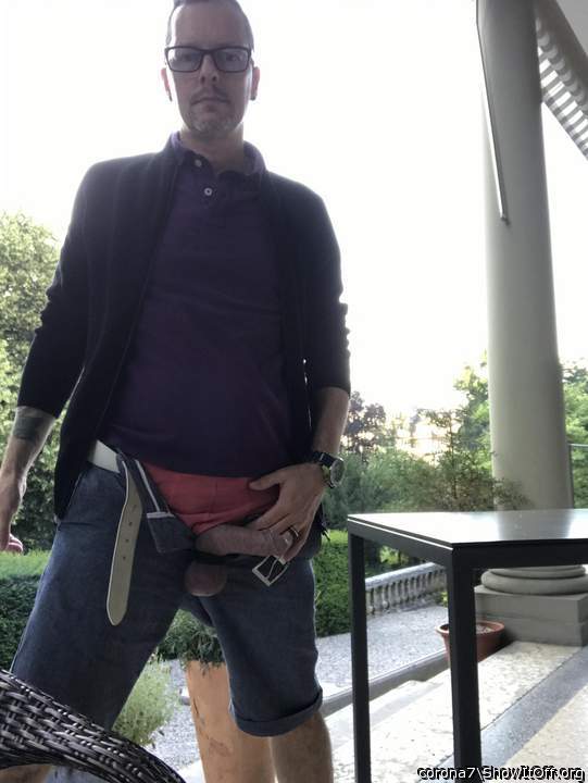 Adult image from corona7