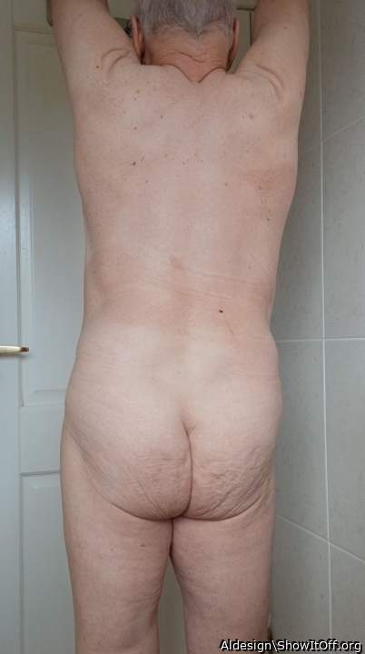 Looking great, naked man!