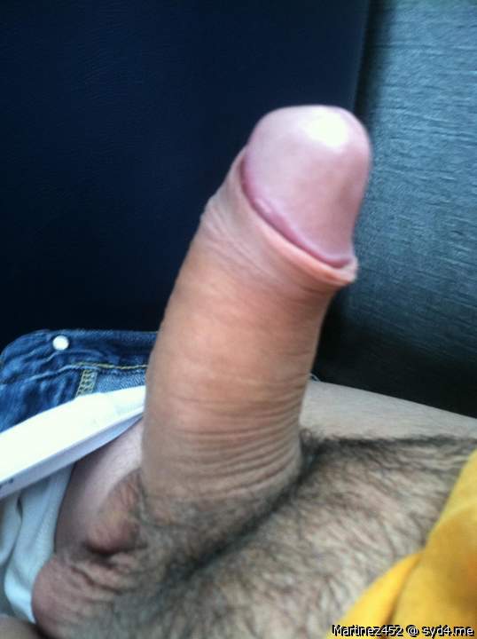 Adult image from Martinez452