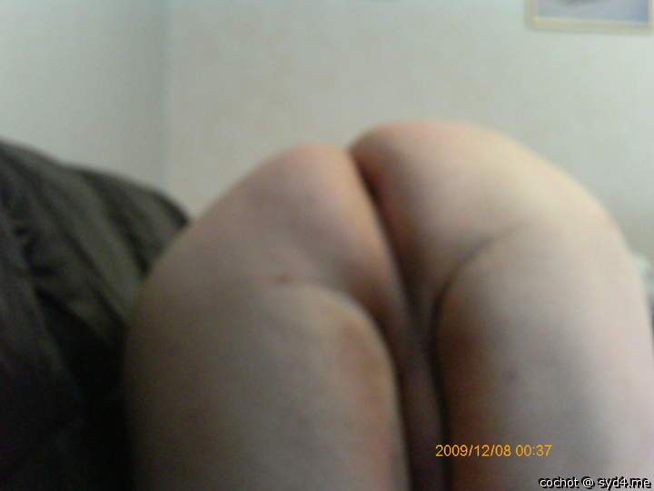 Adult image from cochot