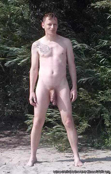 FIRST CLASS FULL FRONTAL MALE NUDITY    