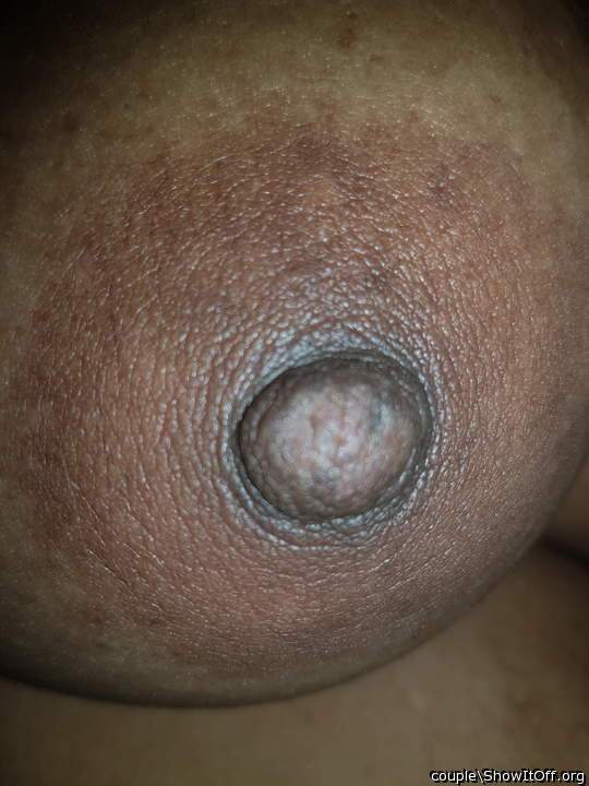 I would love to suck that nipple 