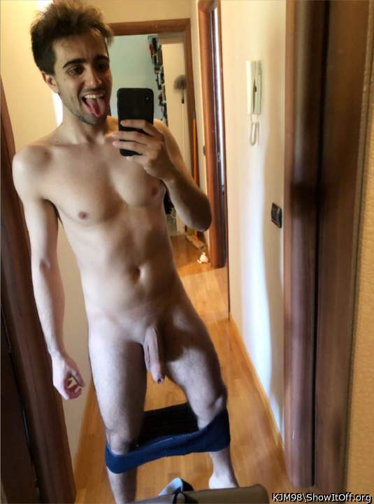 Hey men, I'm back!! 🍆
