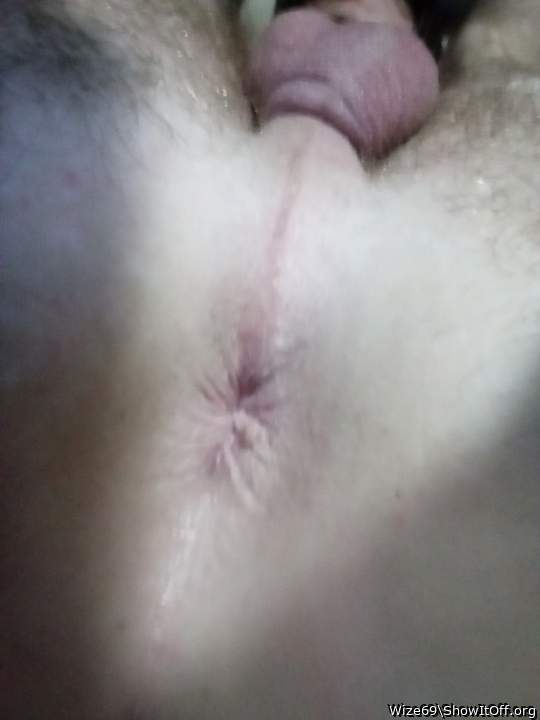 hot tempting hole