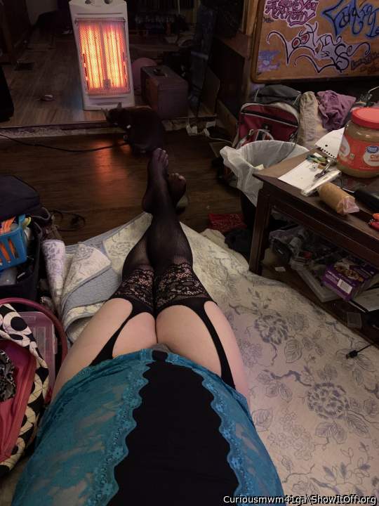 Adult image from Curiousmwm41ga