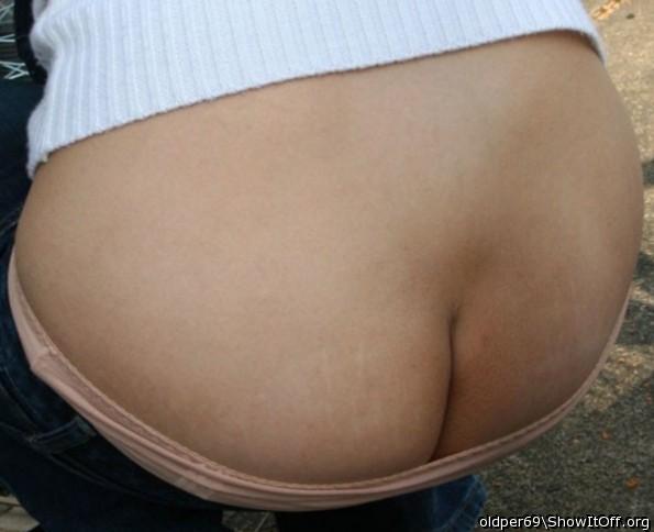 Adult image from oldper69