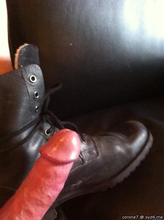 Adult image from corona7