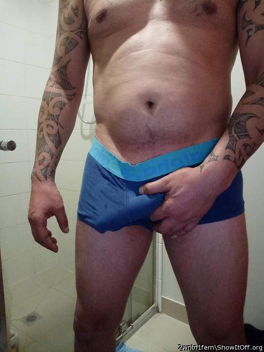 Adult image from 2wntn1fem