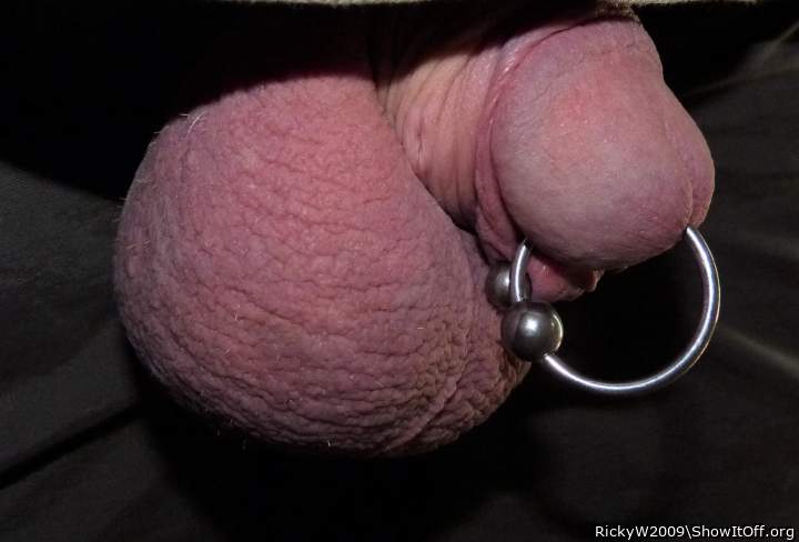 Adult image from RickyW2009