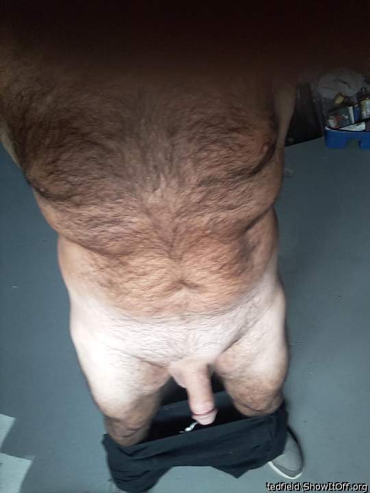 Hello, you have a wonderful masculine body, whow! 
And your