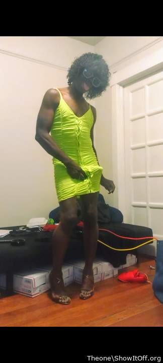 Showing u my big dick wearing this dress so if u need yo ass pounded HMU
