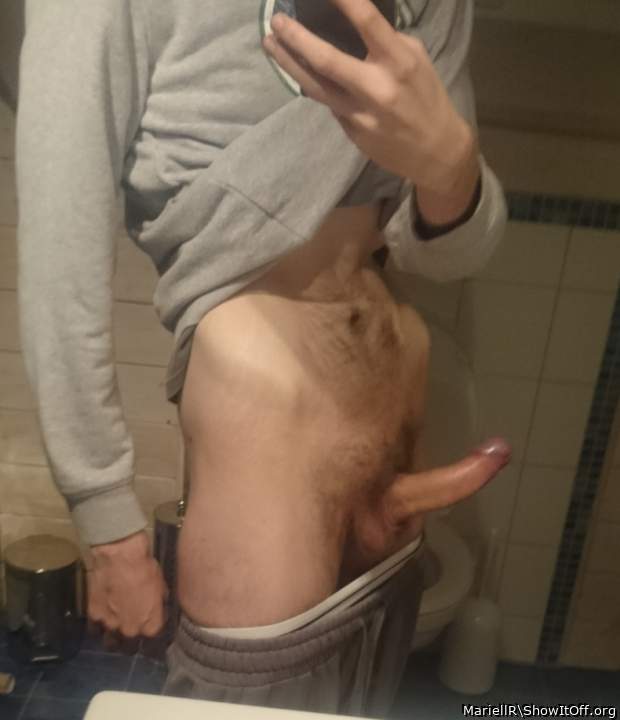 Adult image from Marielle