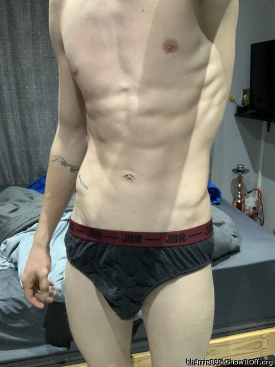 Adult image from kh4rris895