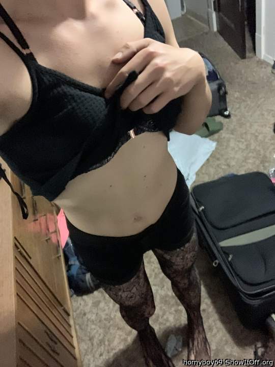 Beautiful and so sexy. You make me hard  