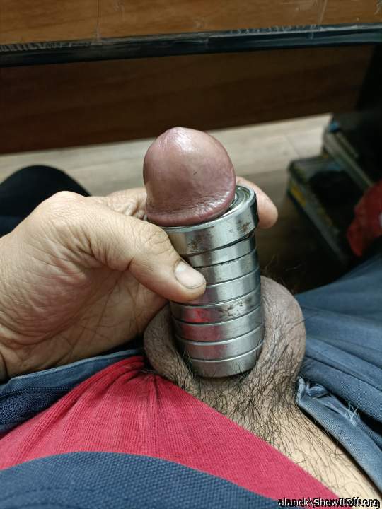 Adult image from alanck