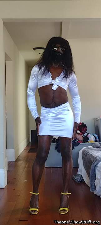 A  100%  raw and uncut crossdresser for u