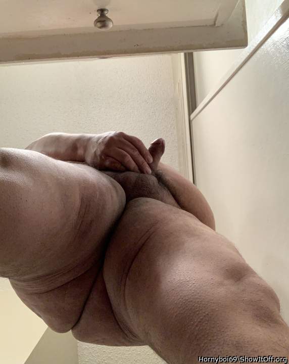 Adult image from Hornyboi69