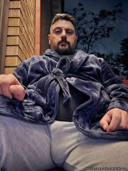 Adult image from Horrorbear