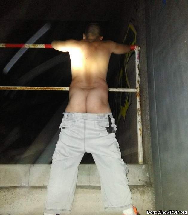 Adult image from Dario