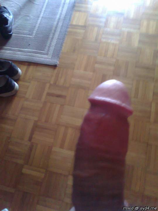 Adult image from mixio