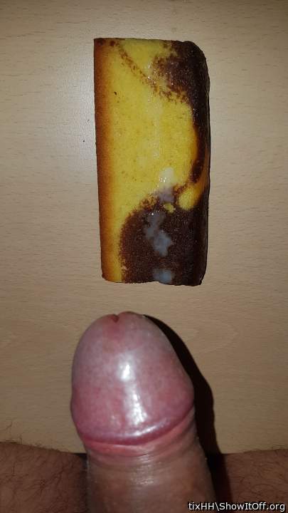 Marmorkuchen mit Sahne...was will man mehr?