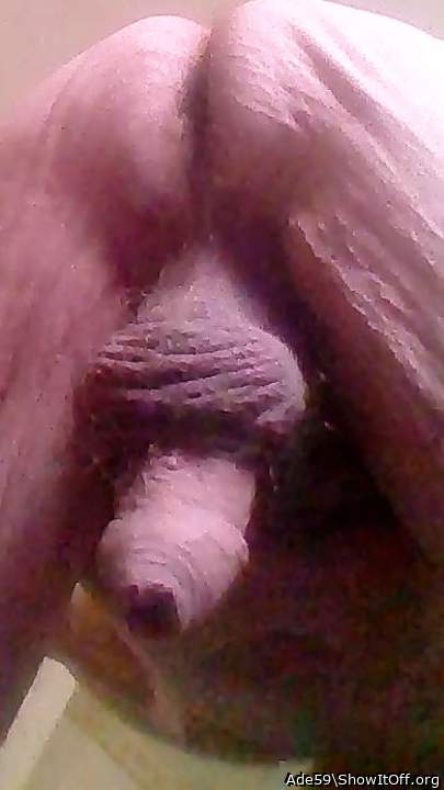 Adult image from Ade59