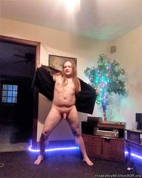 Take it off! Take it off!