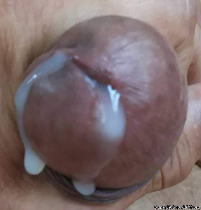 That cock looks like it needs a mouth to clean up