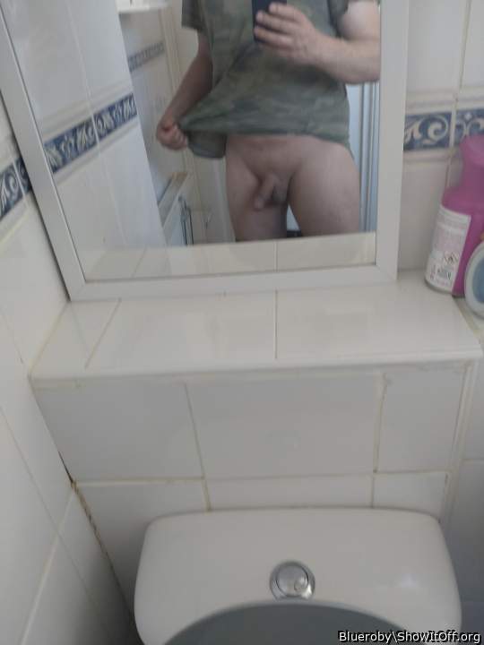 Adult image from Blueroby