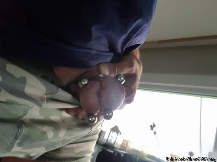 Adult image from Splittcock