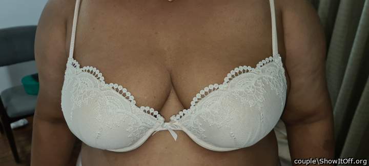 Adult image from couple
