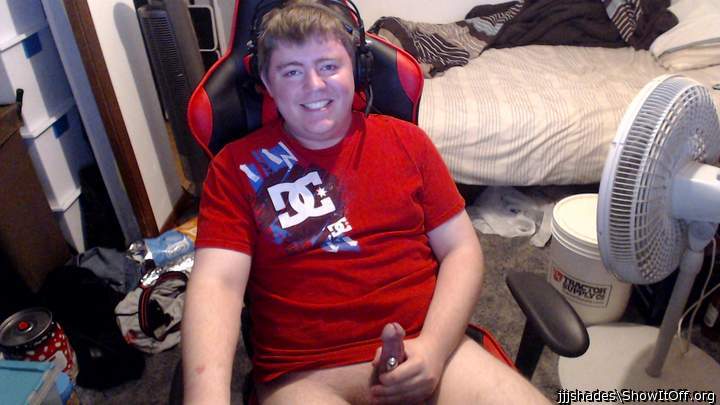 Adult image from jjjshades