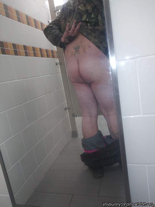 hubbys ass