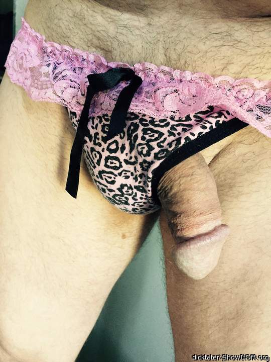 Adult image from dicktater