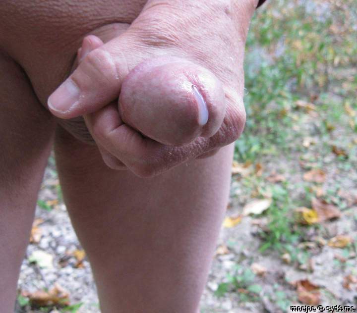 Outdoor masturbation.....here it cums...