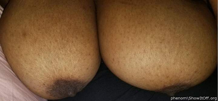 Juicy titties