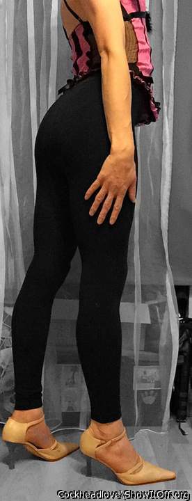 You look so sexy in heels...Luke.