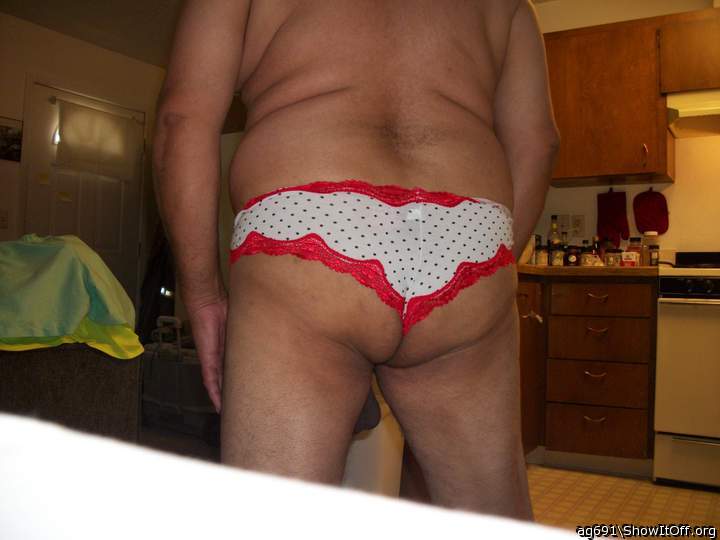 Adult image from ag691