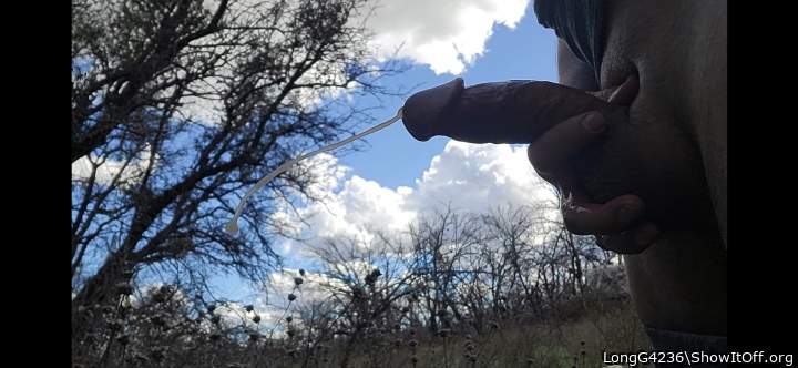 I love finding outdoor pics on this site. 
Makes me feel no