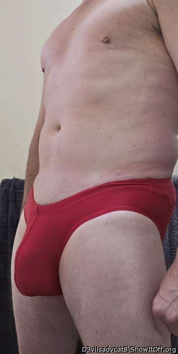 Adult image from D3vilsadvcat8