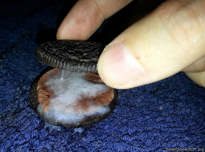  lecker gef�llter Oreo-Keks !