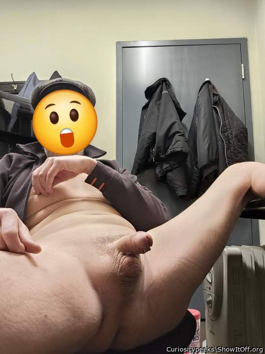 Adult image from Curiositypeeks
