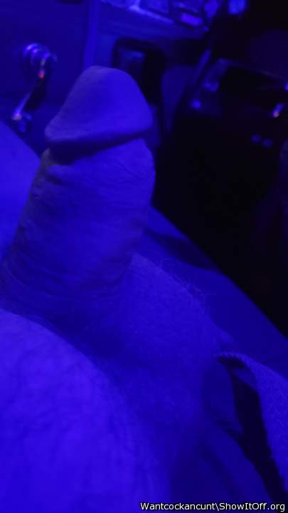 Just want someone to suck it. An lemme suck there's 😉🍆