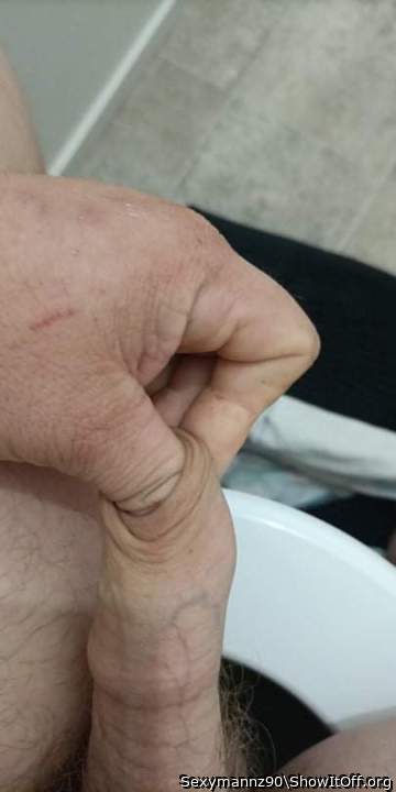 I wish that was my thumb 👀👀
