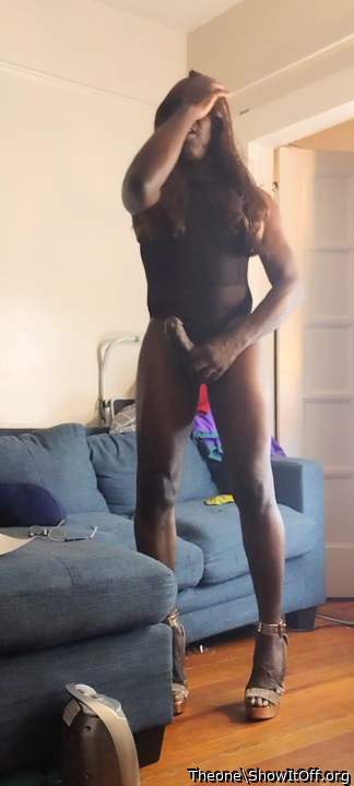 No face no case lol but my homie hmu and said he wants some dick