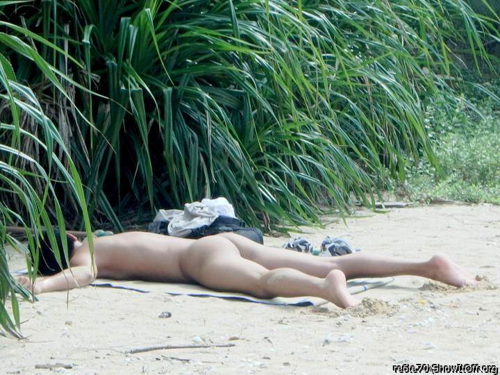 Adult image from re6te70