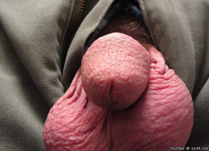 Adult image from lilsoftee