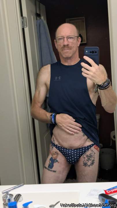Adult image from NakedDude13