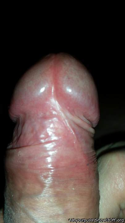 W�rde mich freuen den bald an meinem schwanz zu sp�ren.